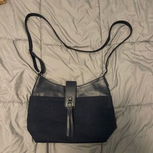 Crossbody Navy Blue handbag 8x12” w/12-23” strap, faux leather, snap top closure